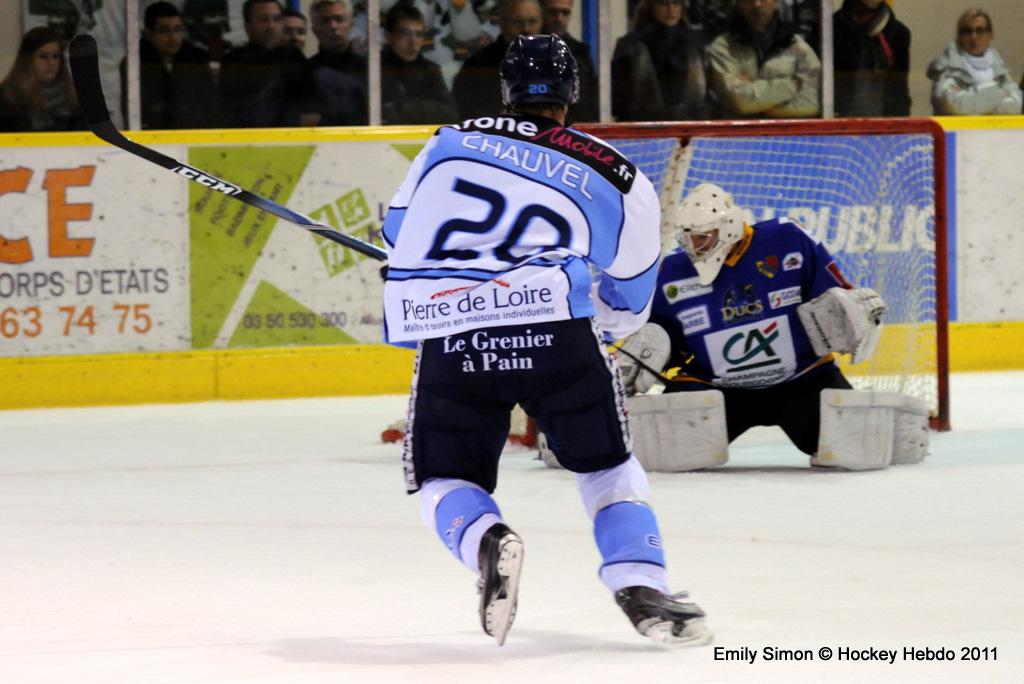 Dijon  3 - 6 Angers 