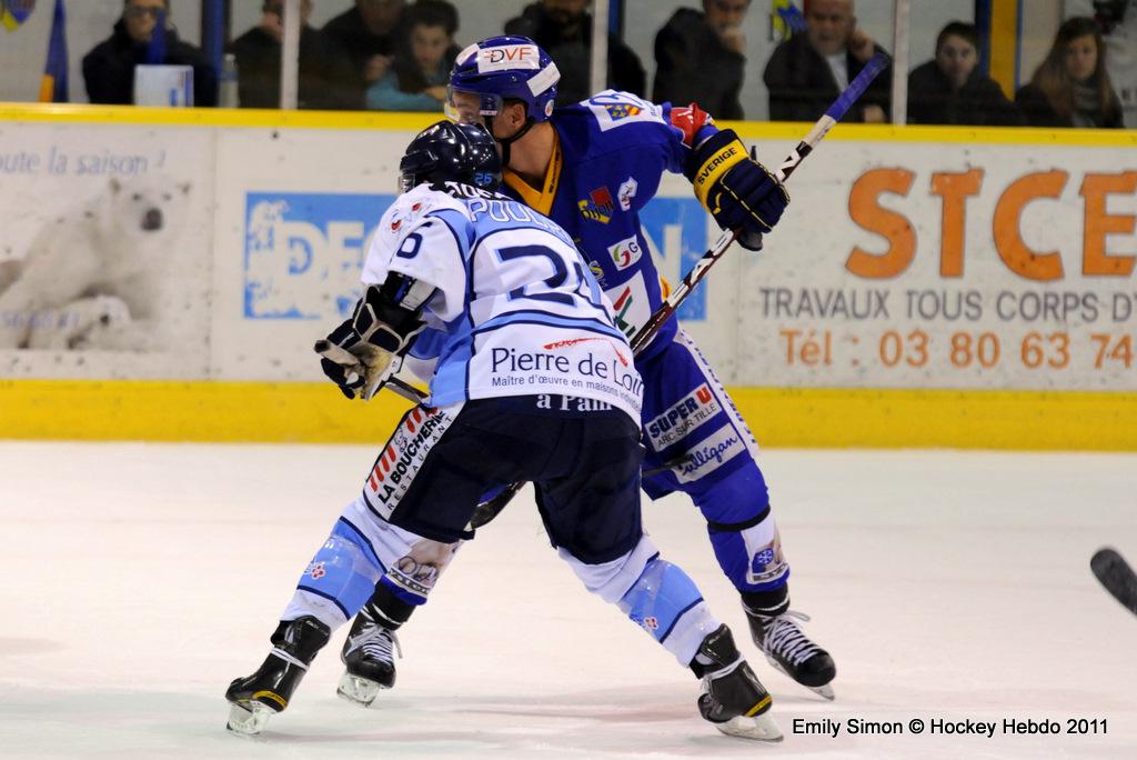 Dijon  3 - 6 Angers 
