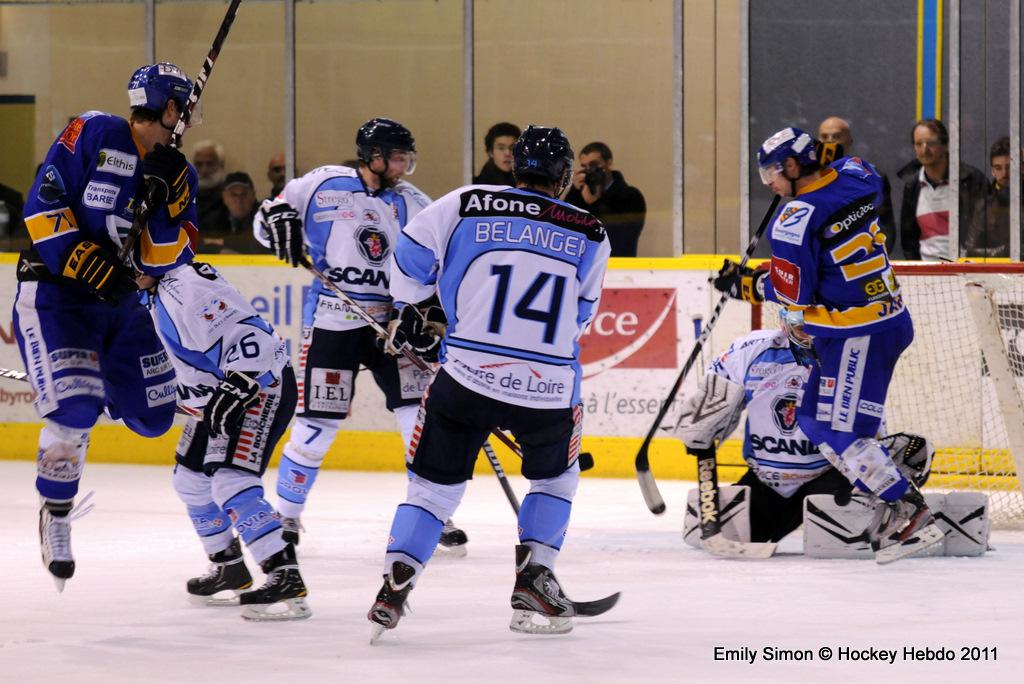 Dijon  3 - 6 Angers 