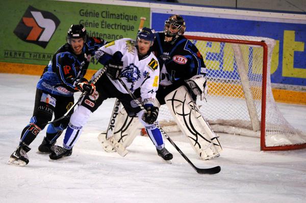 Tours  6 - 2 Compiègne