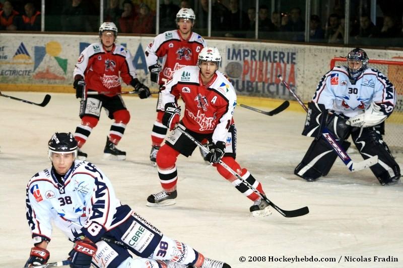 Briançon  5 - 2 Angers 