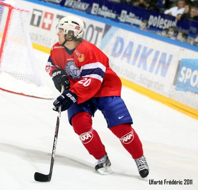Photo hockey reportage EDF: Du coeur et un certain talent.
