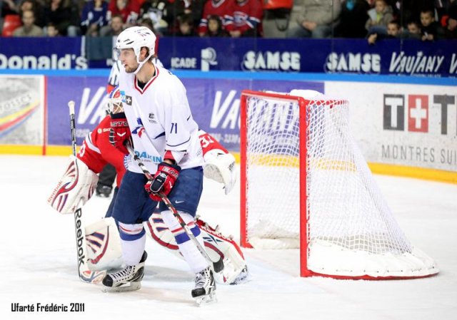 Photo hockey reportage EDF: Du coeur et un certain talent.