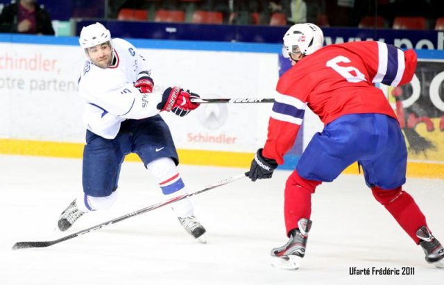 Photo hockey reportage EDF: Du coeur et un certain talent.