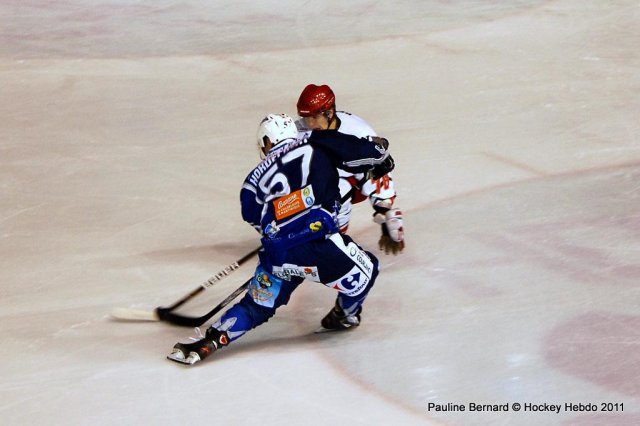 Photo hockey match Reims* - Mont-Blanc le 12/11/2011