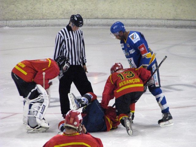 Photo hockey match Besançon - Dijon II le 19/11/2011