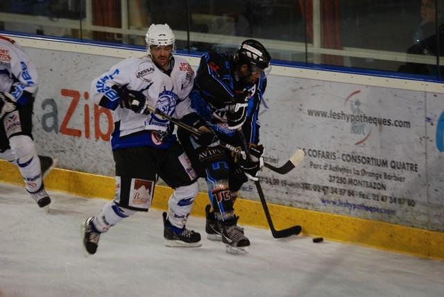 Photo hockey match Tours  - Courchevel-Méribel-Pralognan le 19/11/2011