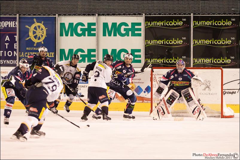 Epinal  6 - 3 Chamonix 