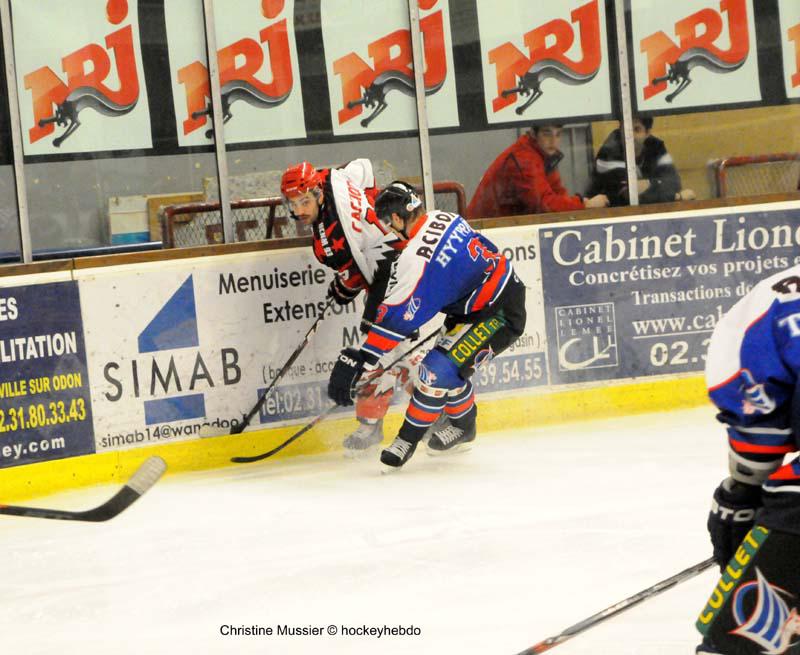 Caen  1 - 0 Neuilly/Marne