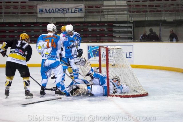 Photo hockey reportage D3 : Marseille vs Roanne en Images