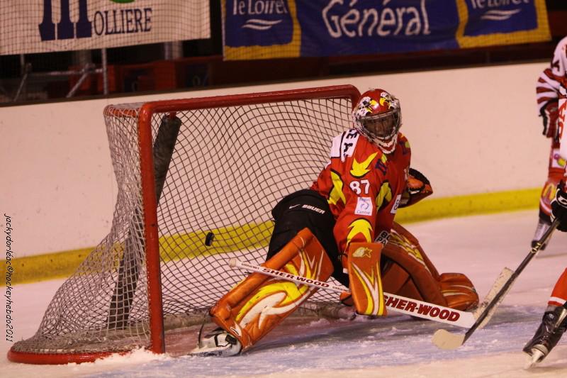 Orléans 3 - 8 Cholet 