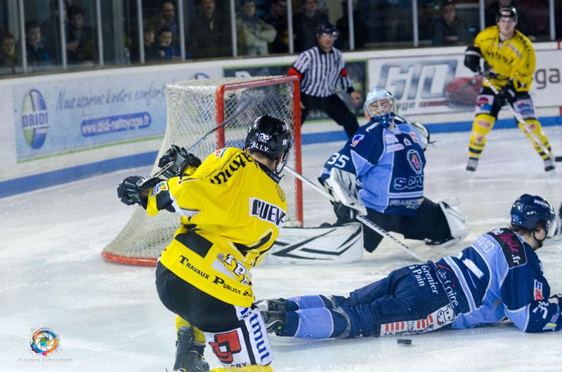 Angers  2 - 5 Rouen