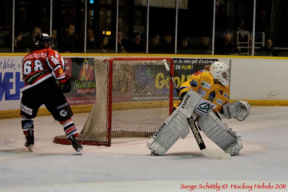 Mulhouse 2 - 4 Dijon 