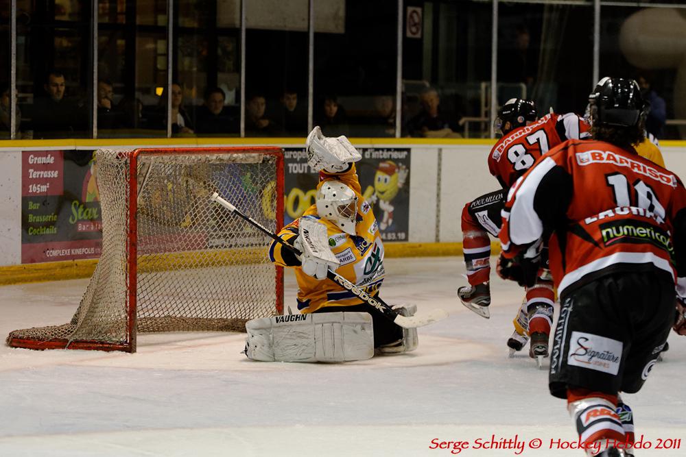 Mulhouse 2 - 4 Dijon 