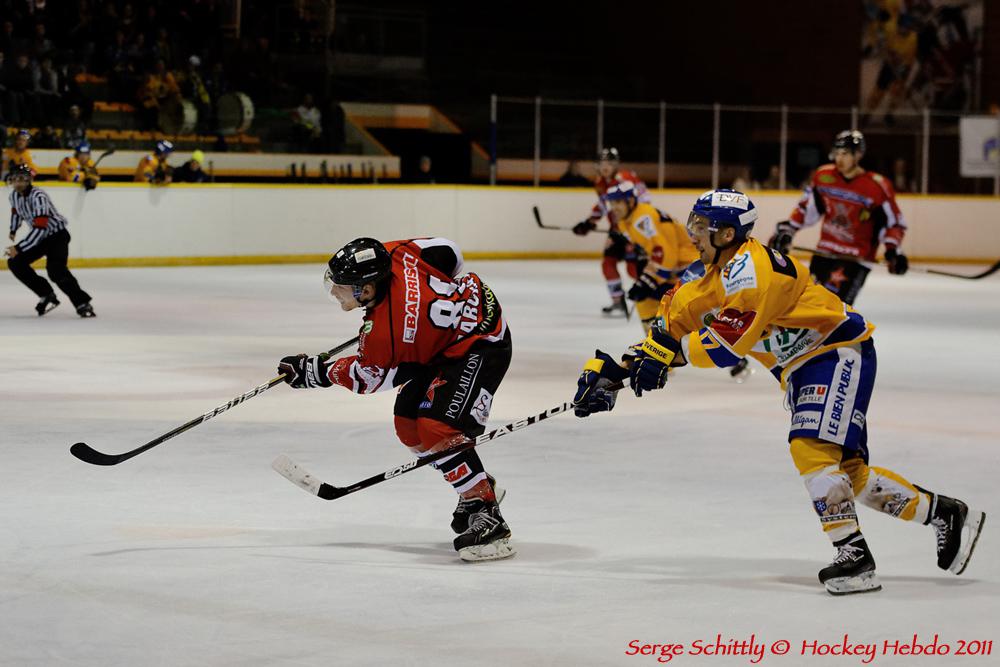 Mulhouse 2 - 4 Dijon 