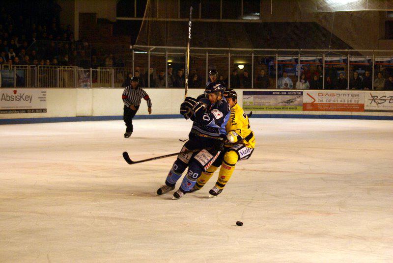 Angers  2 - 5 Rouen