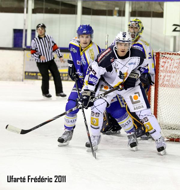 Villard-de-Lans 1 - 2 Grenoble 
