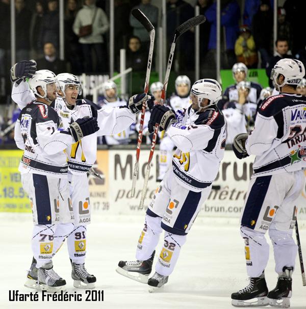 Villard-de-Lans 1 - 2 Grenoble 