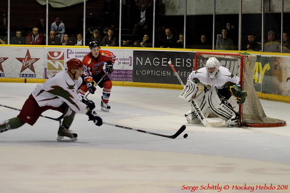 Mulhouse 5 - 0 Cergy-Pontoise