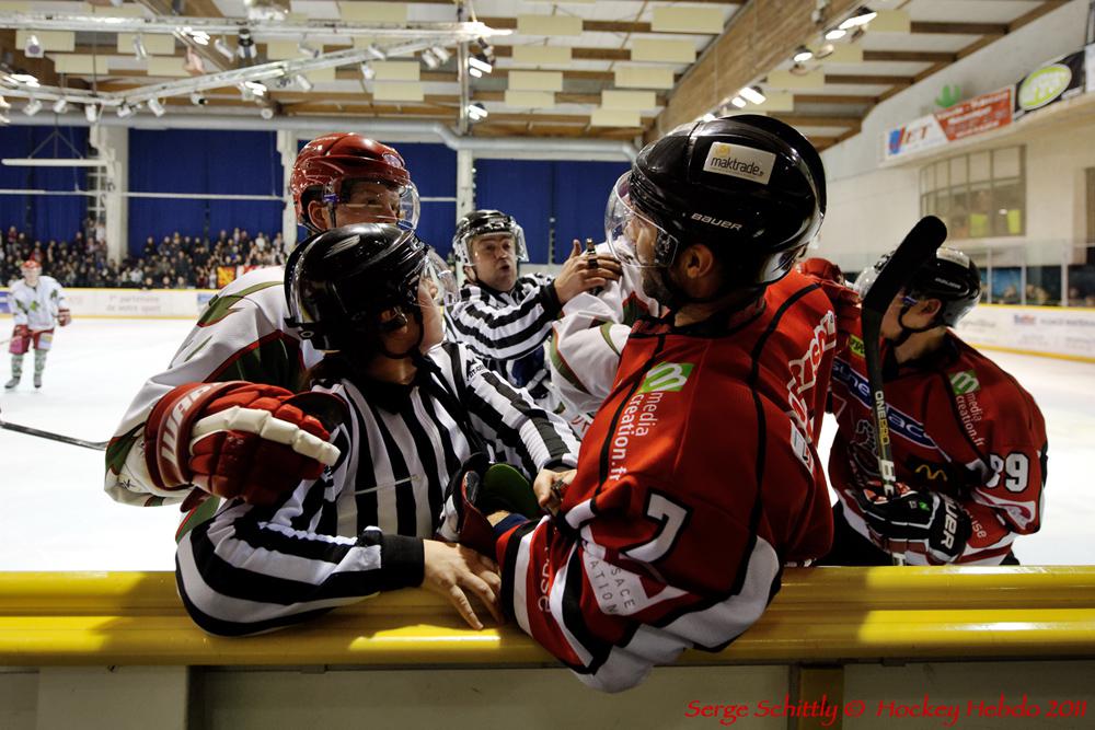 Mulhouse 5 - 0 Cergy-Pontoise