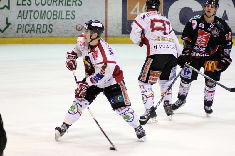 Amiens  2 - 5 Morzine-Avoriaz