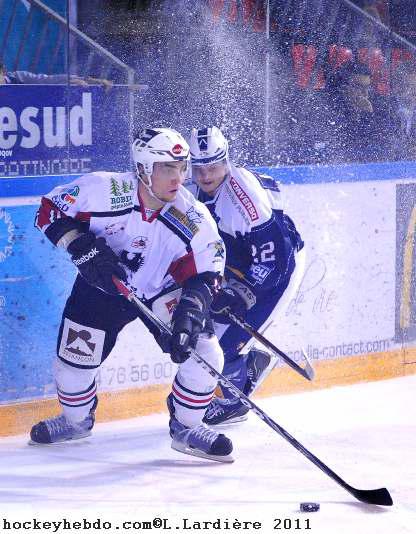 Grenoble  4 - 5 Briançon 