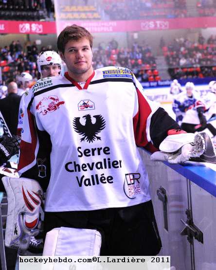 Grenoble  4 - 5 Briançon 