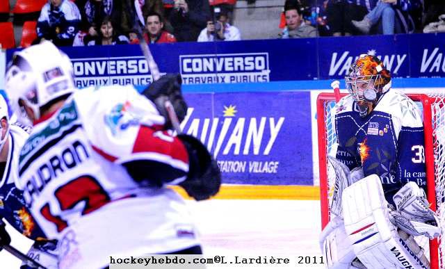 Grenoble  4 - 5 Briançon 