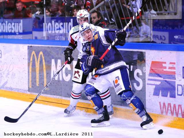 Grenoble  4 - 5 Briançon 
