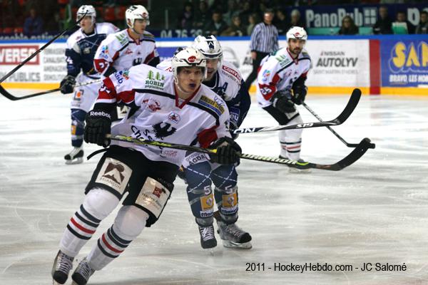 Grenoble  4 - 5 Briançon 
