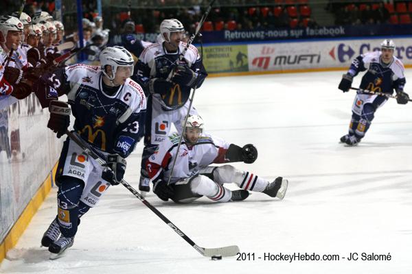 Grenoble  4 - 5 Briançon 