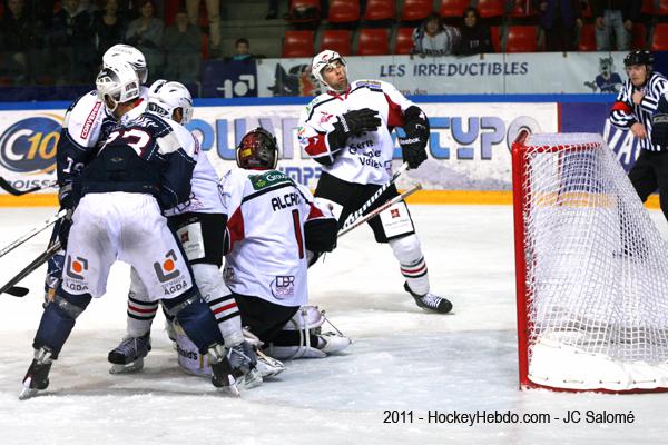 Grenoble  4 - 5 Briançon 