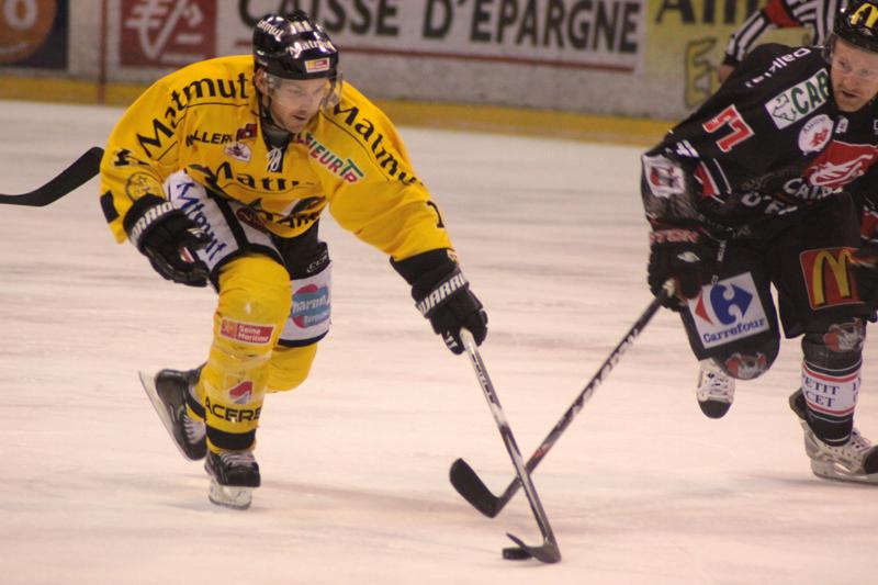 Amiens  1 - 5 Rouen