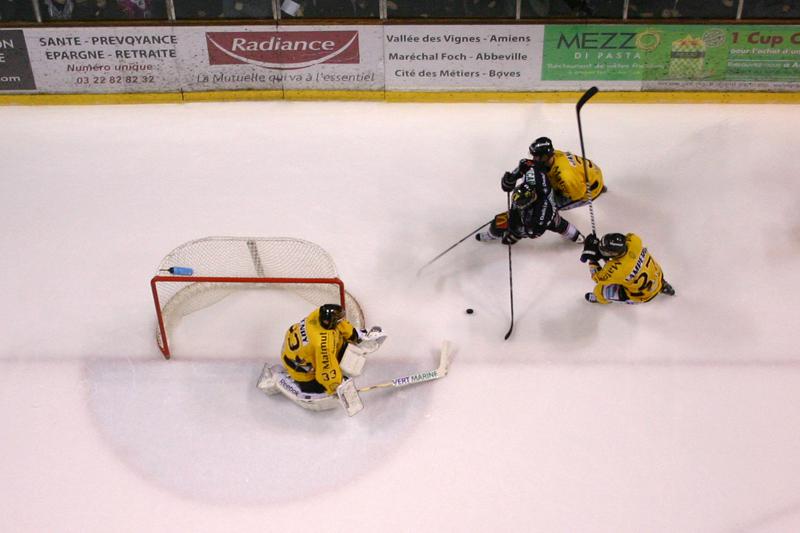 Amiens  1 - 5 Rouen