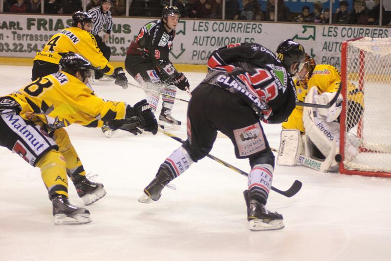Amiens  1 - 5 Rouen