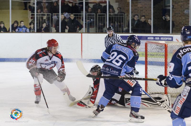 Angers  3 - 1 Neuilly/Marne