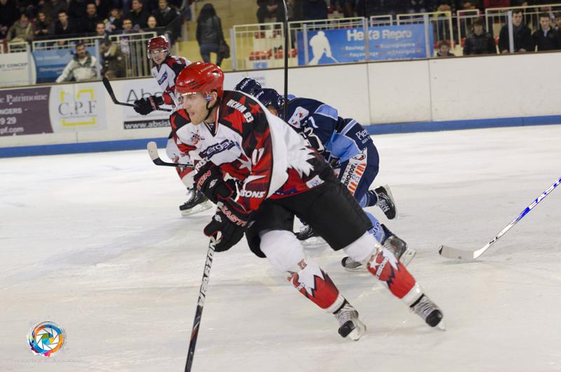 Angers  3 - 1 Neuilly/Marne