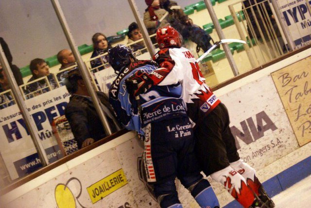 Photo hockey match Angers  - Neuilly/Marne le 03/12/2011