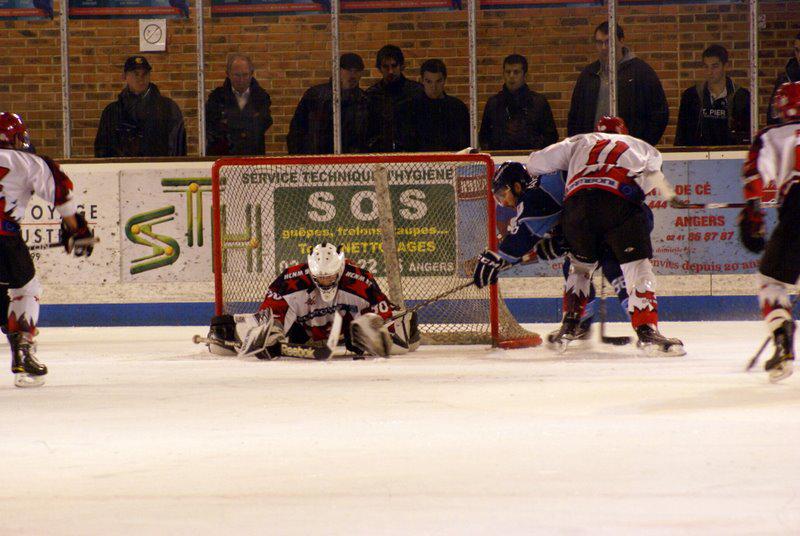 Angers  3 - 1 Neuilly/Marne