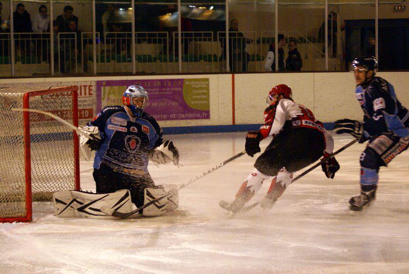 Angers  3 - 1 Neuilly/Marne