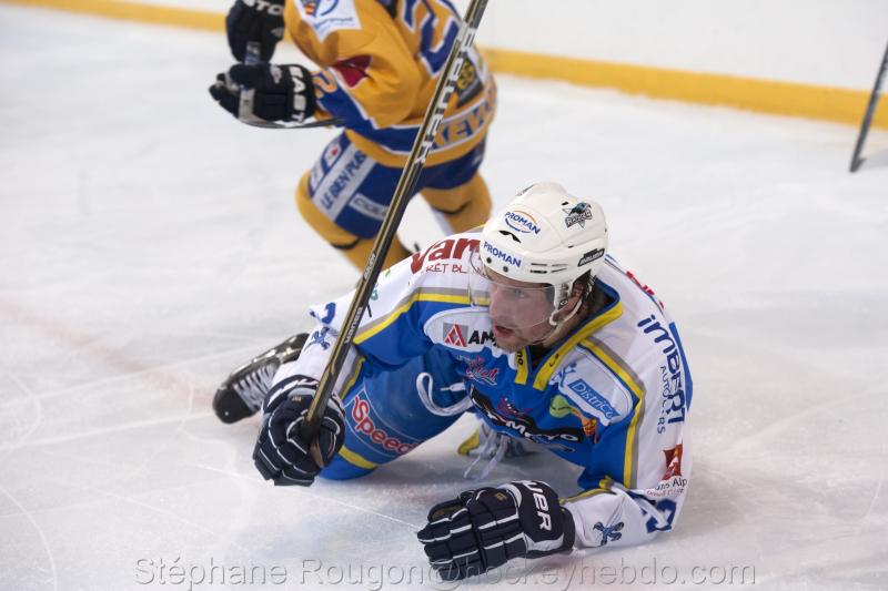 Gap  3 - 5 Dijon 