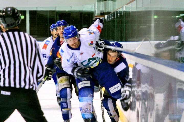 Mont-Blanc 2 - 6 Dijon 
