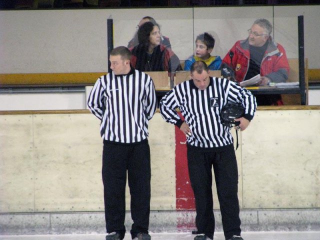 Photo hockey match Besançon - Châlons-en-Champagne le 10/12/2011