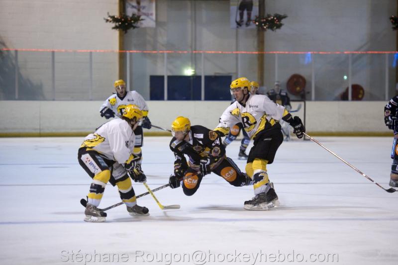 Aubagne 4 - 2 Roanne
