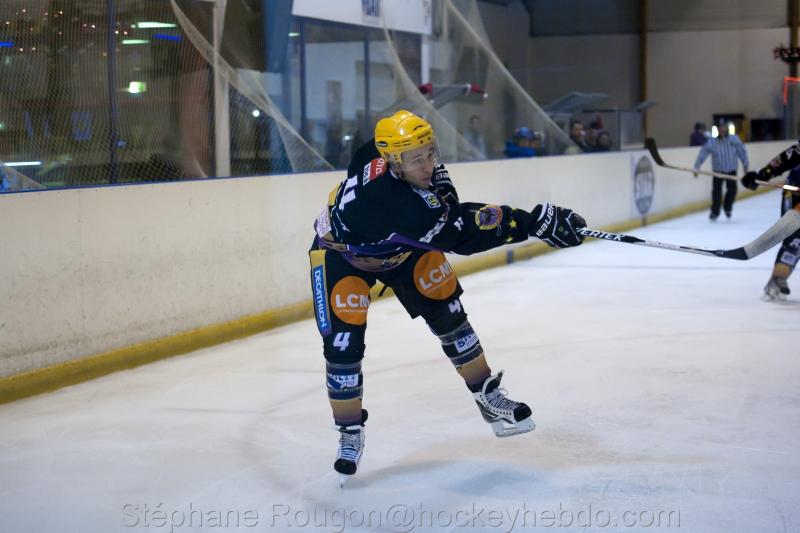 Aubagne 4 - 2 Roanne