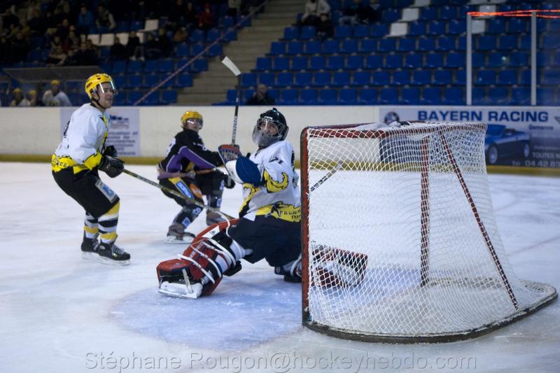 Aubagne 4 - 2 Roanne