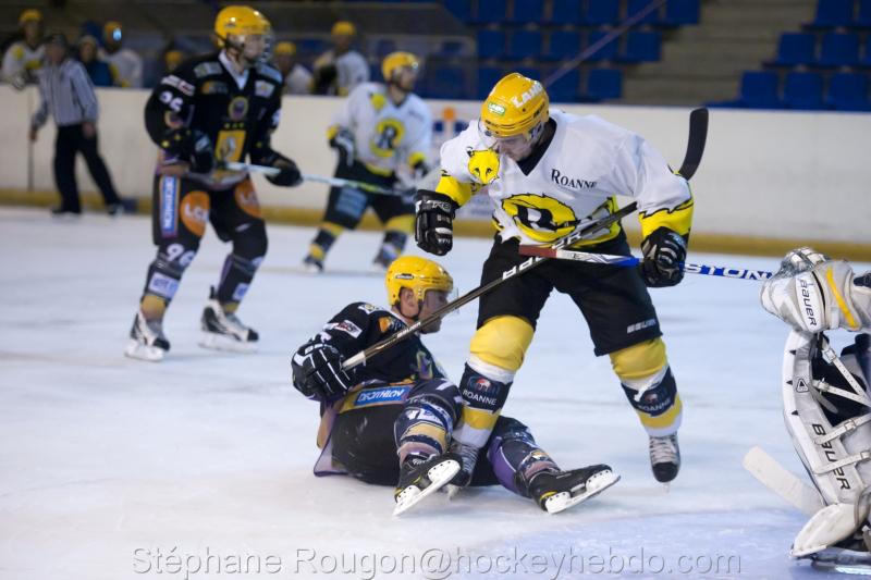 Aubagne 4 - 2 Roanne