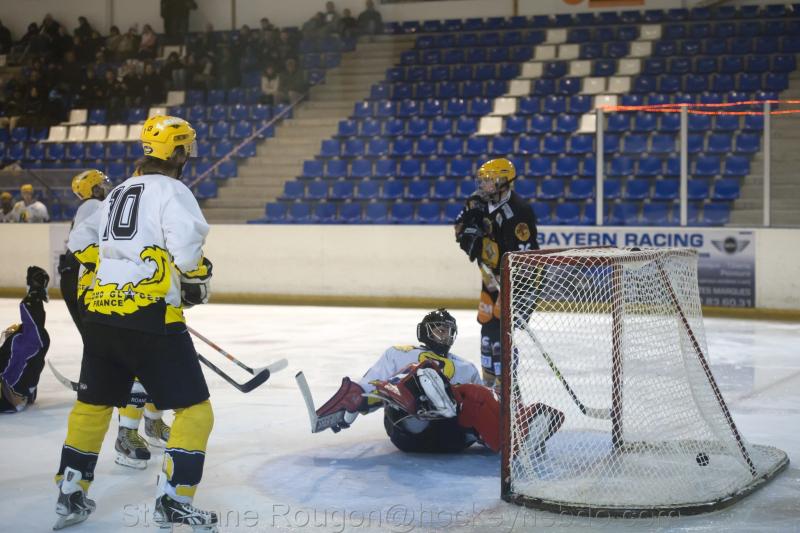 Aubagne 4 - 2 Roanne