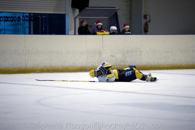 Aubagne 4 - 2 Roanne