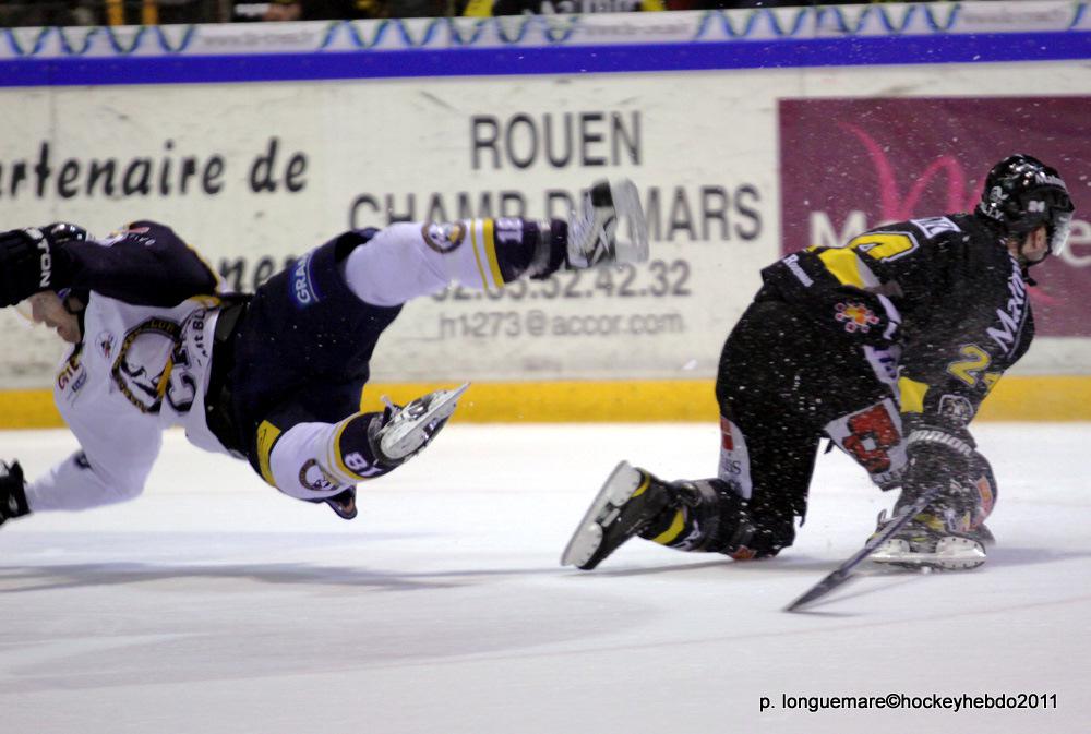 Rouen 6 - 2 Chamonix 